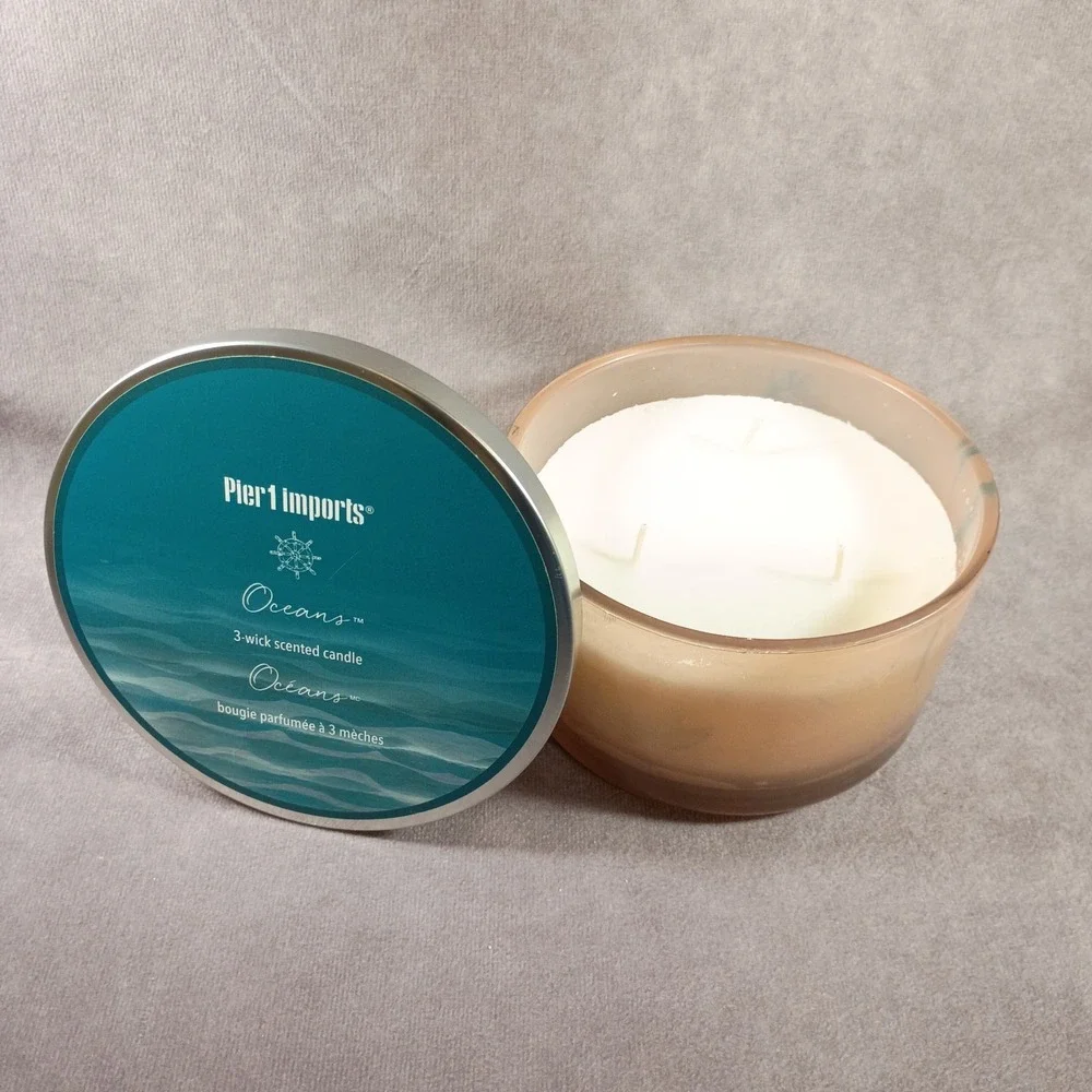 Pier 1 Imports Oceans 3 Wick 14 Oz Scented Jar‎ Candle Pier One